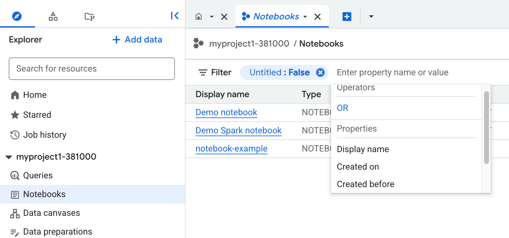 Membuka daftar notebook di tab editor.