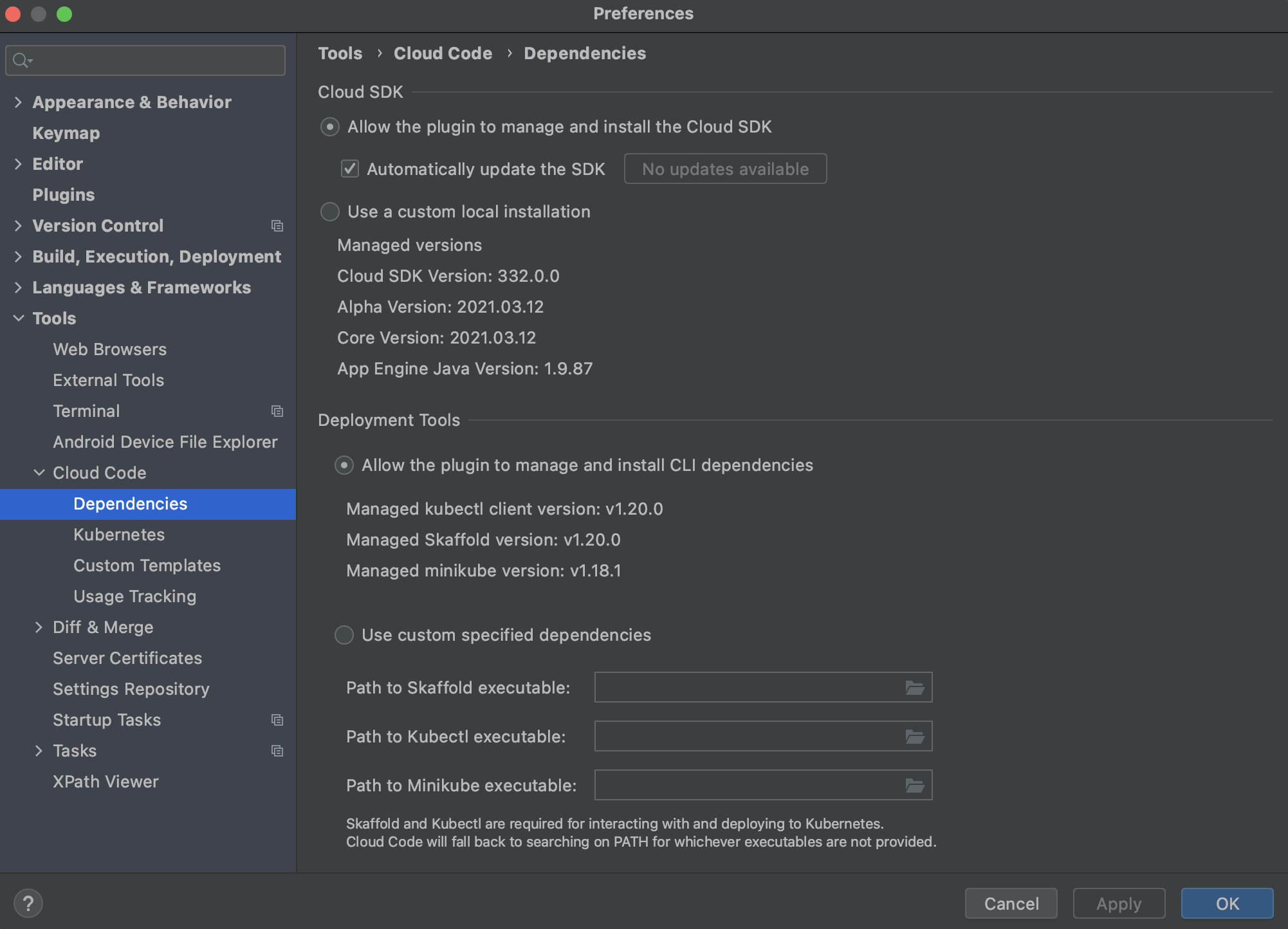 「Preferences」對話方塊中已選取「Cloud Code」及其底層的「Dependencies」部分。主要區域會顯示 gcloud CLI 的版本號碼。對話方塊還會顯示一個欄位，用於瀏覽至自訂 gcloud CLI 安裝位置，並有一個用於選擇 gcloud CLI 安裝位置的圓形按鈕 (處於未選取狀態)。