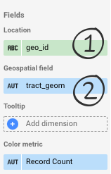Um usuário seleciona geo_id para o campo Localização e tract_geom para o campo Geoespacial na guia Dados do painel Propriedades de um gráfico do Google Maps.