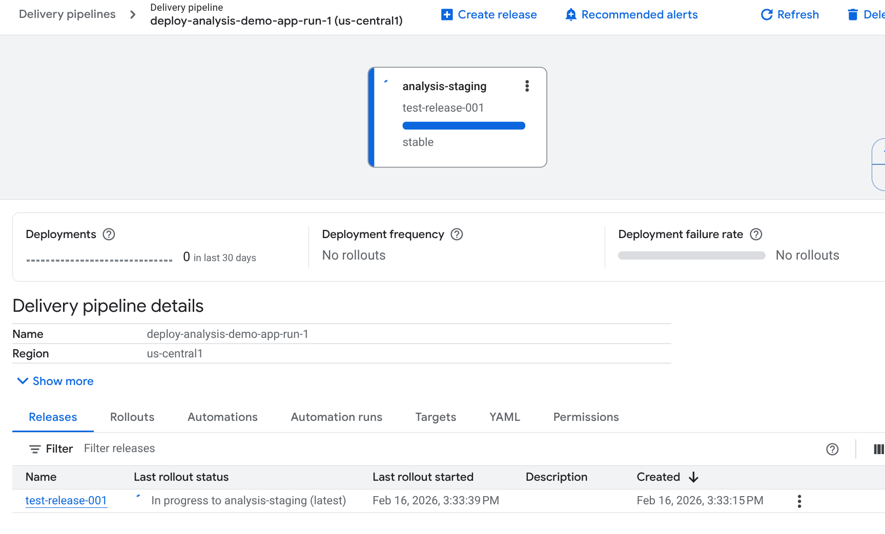 Visualizzazione della pipeline di distribuzione che mostra l'operazione riuscita