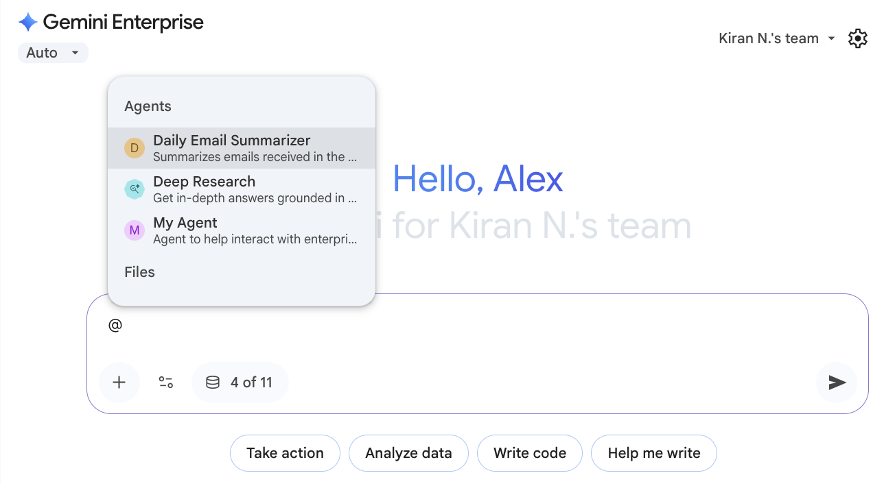 Mentionner des agents, des personnes ou des fichiers dans le chat